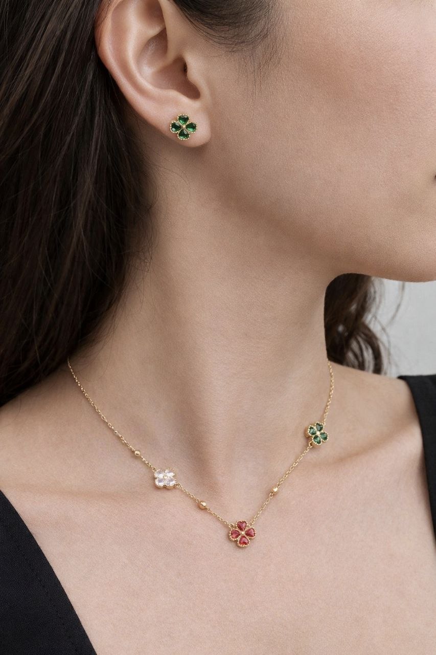 Clover set with earrings