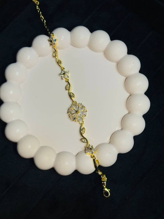 Flora Luxe Zircon Bracelet