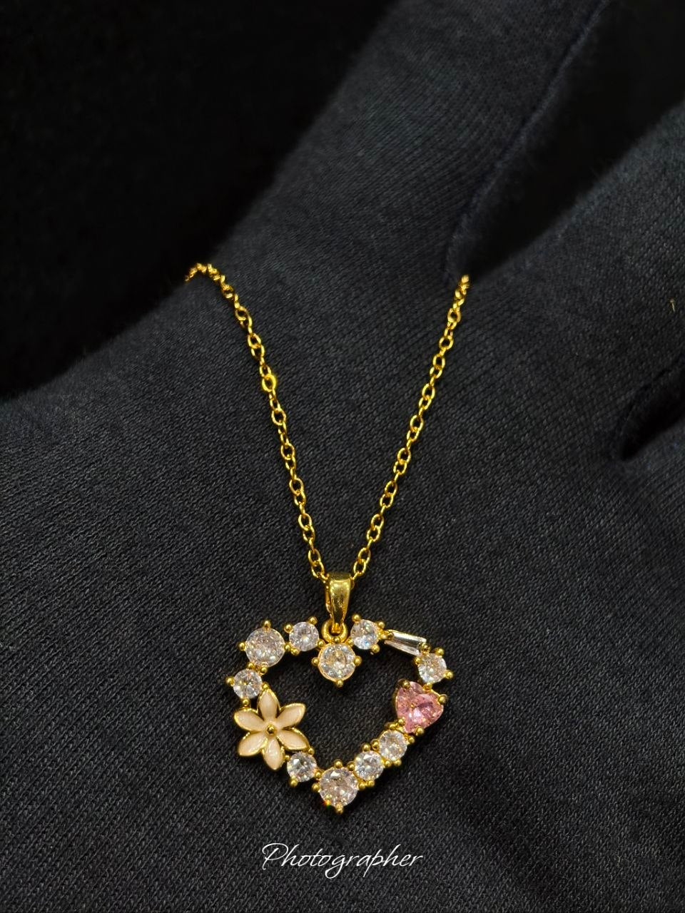 Premium Open Heart Zircon Pendant Anti Tarnish