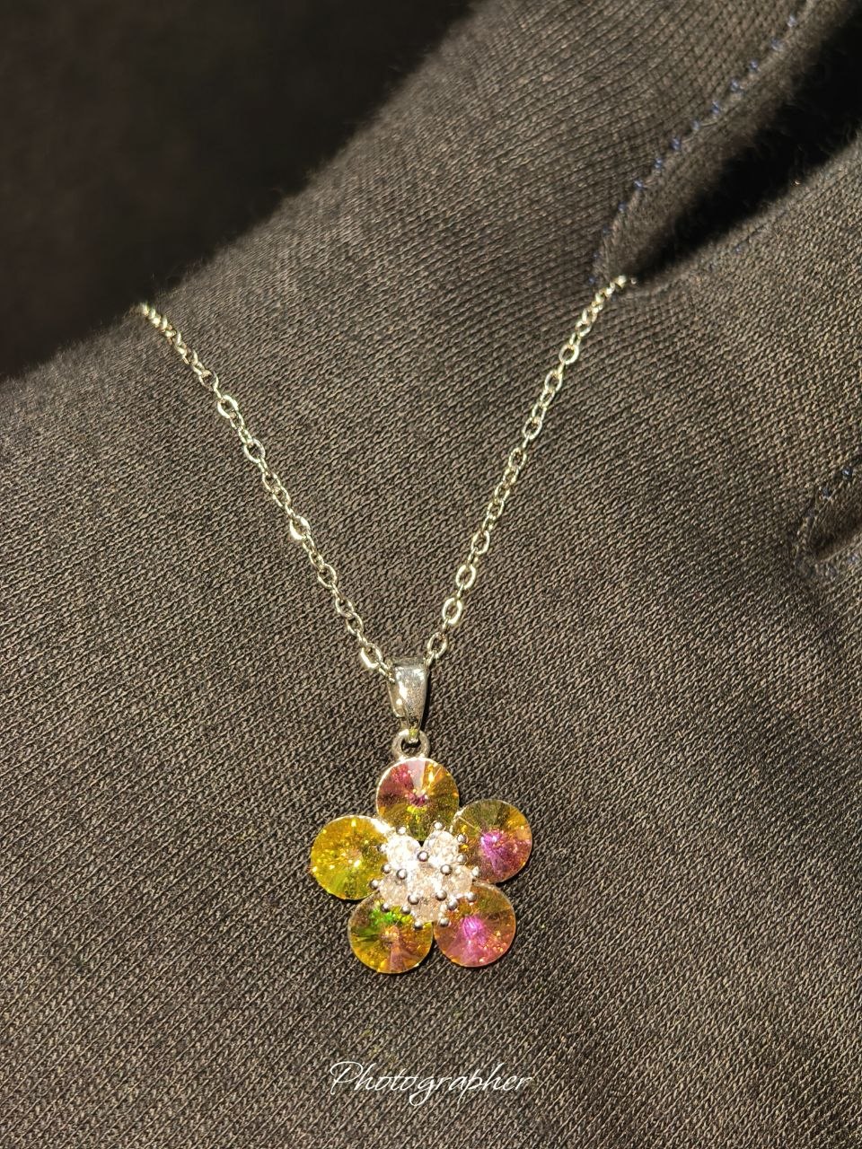 Premium Aurora Floral Zircon Pendant Anti Tarnish