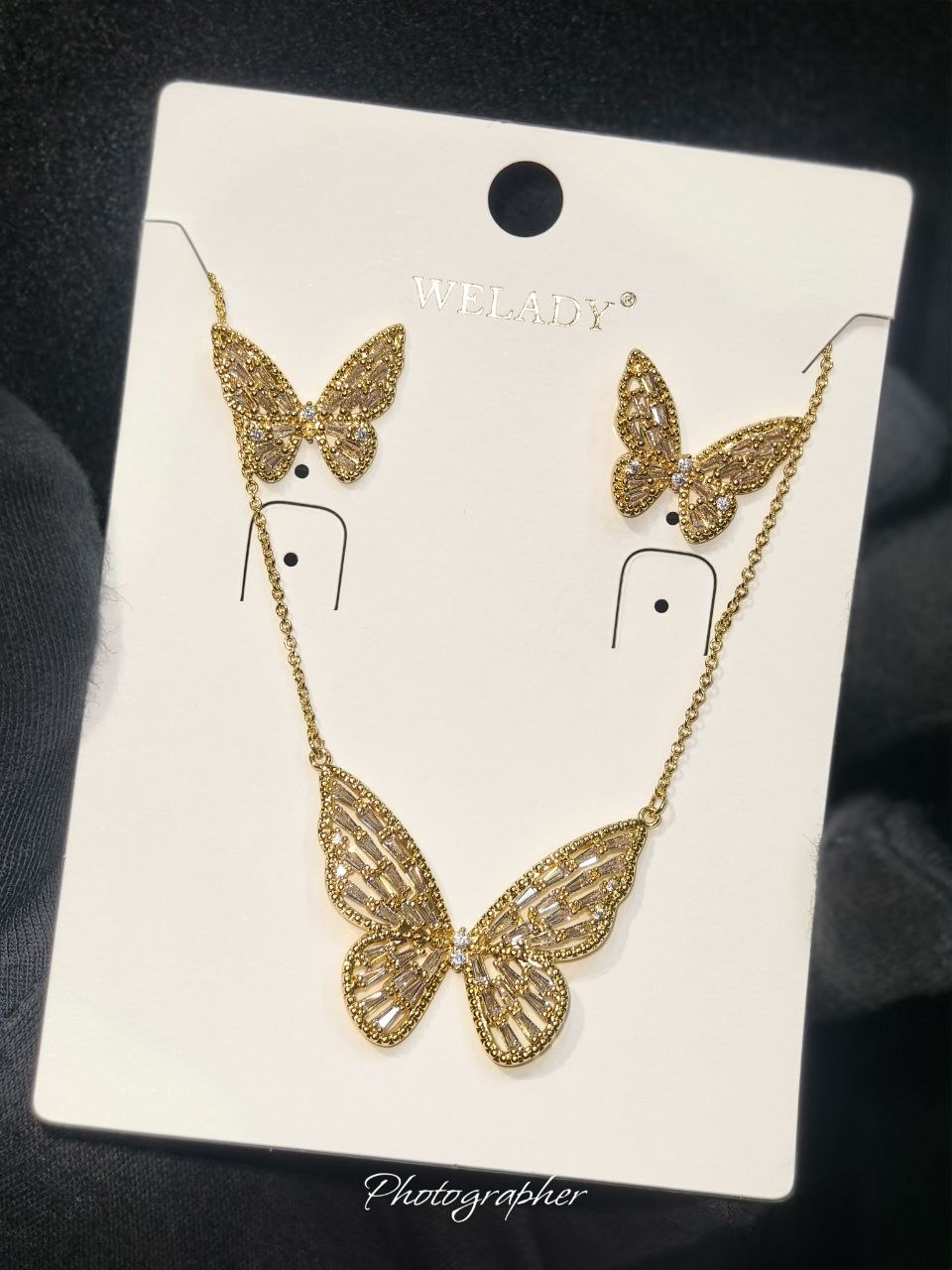 🦋 Butterfly Anti Tarnish Locket Set