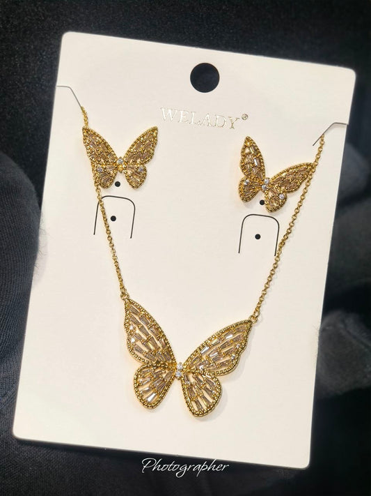🦋 Butterfly Anti Tarnish Locket Set