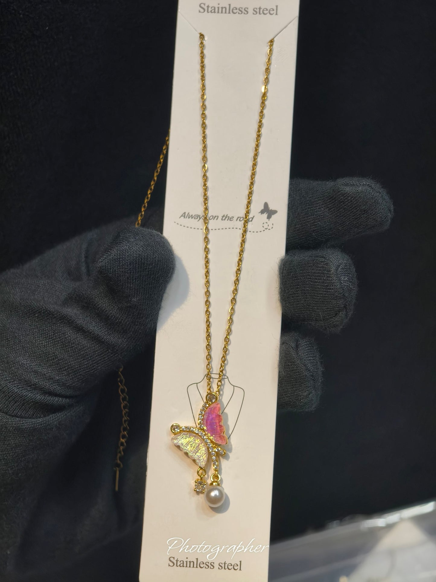 Butterfly premium Pearl Locket