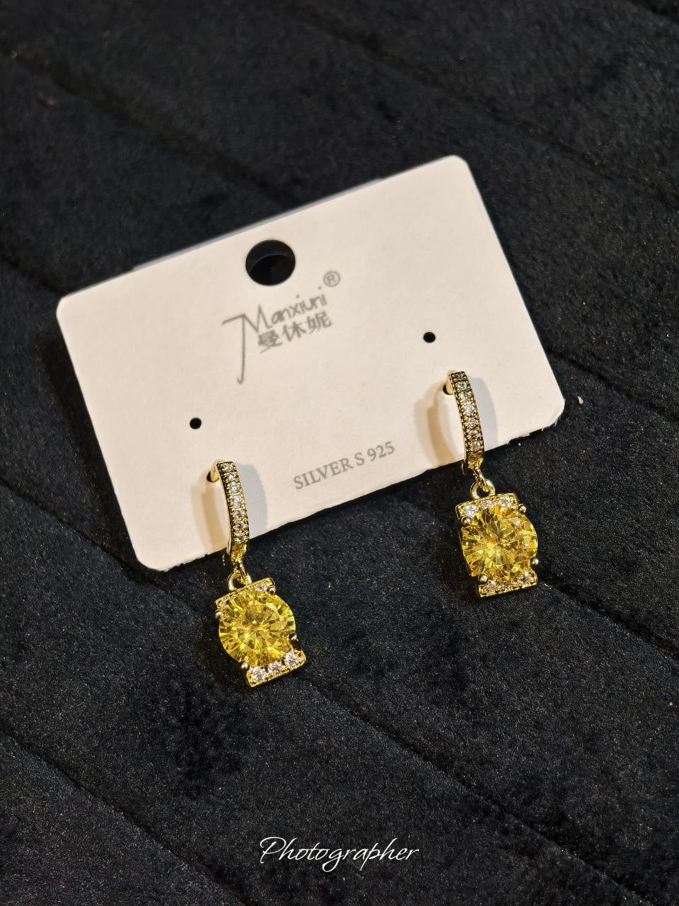 Sunlit Zircon Tops