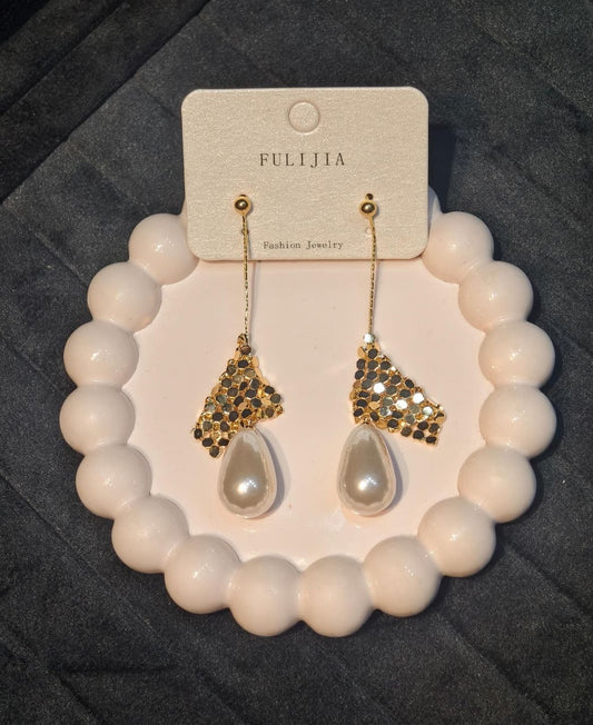 Gold Mesh & Pearl Teardrop Long Drop Earrings