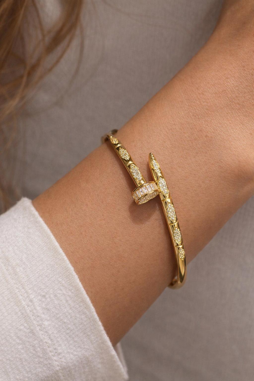 Premium Anti Tarnish Zircon Nail Bracelet